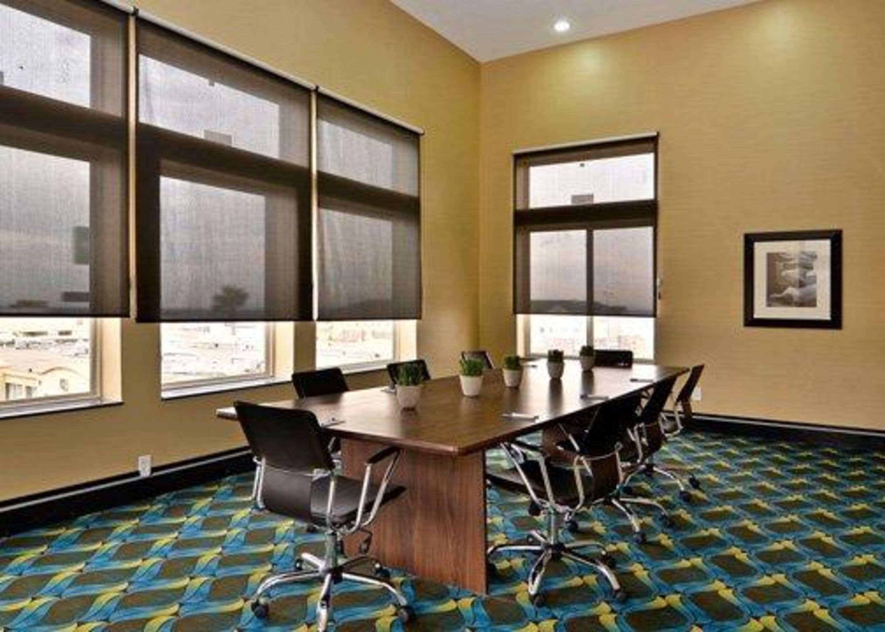 Comfort Inn & Suites I-10 Airport El Paso Esterno foto
